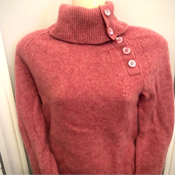Club Monaco Lamb’s Wool Sweater - Picture 3 of 5